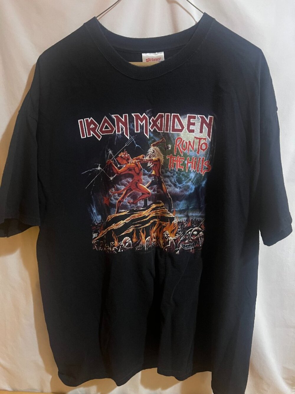 Iron Maiden Run to the Hills for Your Lives Black Band Shirt Size XL Used Good C